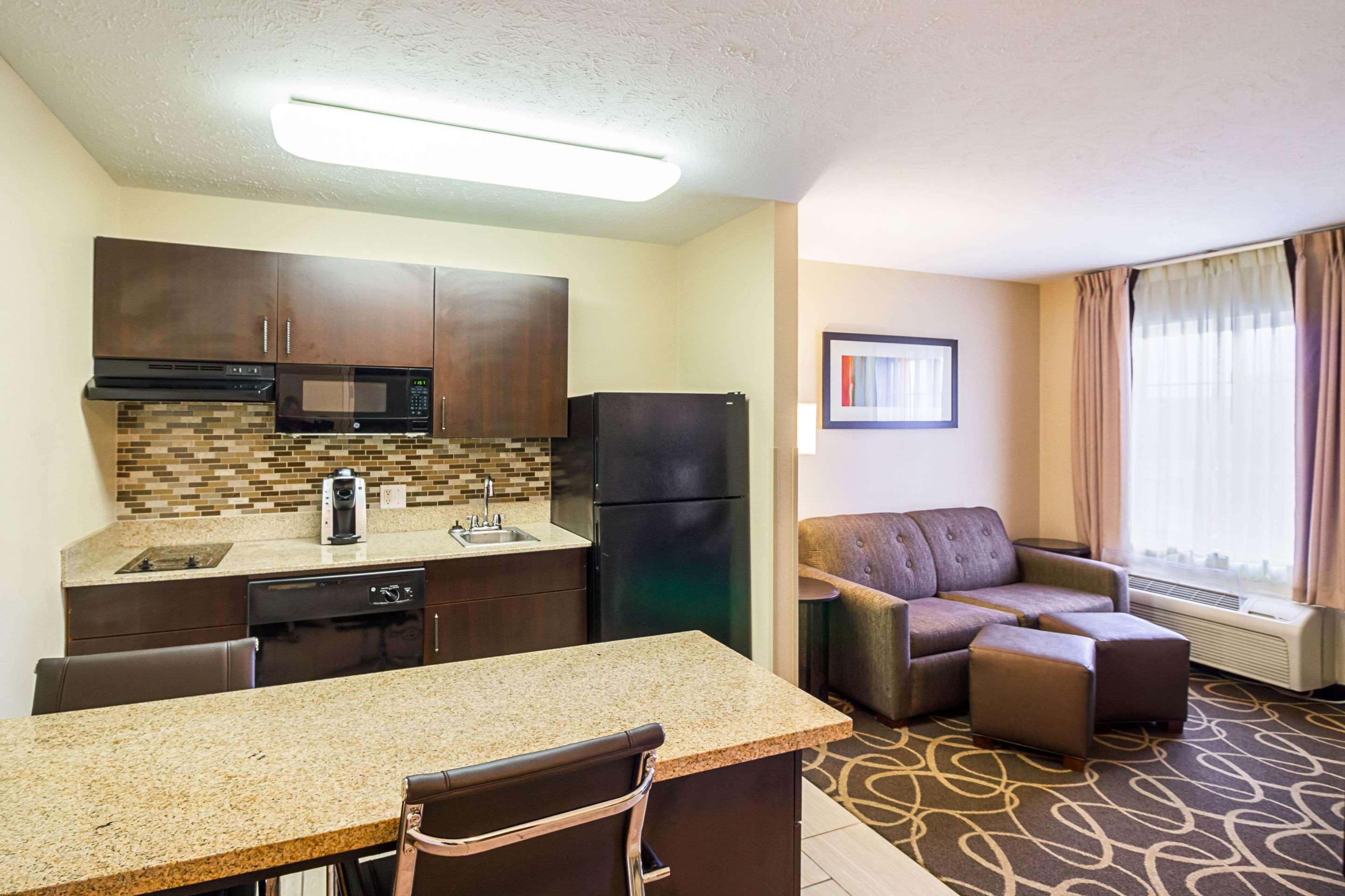 Mainstay Suites Fargo - I-94 Medical Center Εξωτερικό φωτογραφία